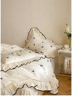 Silky Ribbon Ruffle Bedding Set / Cream White Ever Lasting