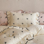 Silky Ribbon Ruffle Bedding Set / Cream White Ever Lasting