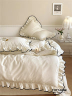 Silky Ruffle Bedding Set / Ivory White Ever Lasting