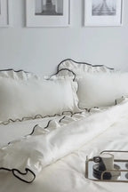 Silky Ruffle Bedding Set / Ivory White