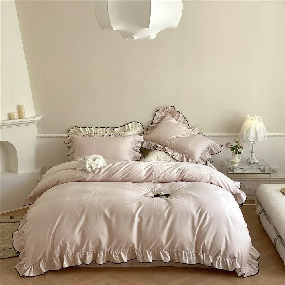 Silky Ruffle Bedding Set / Ivory White Ever Lasting