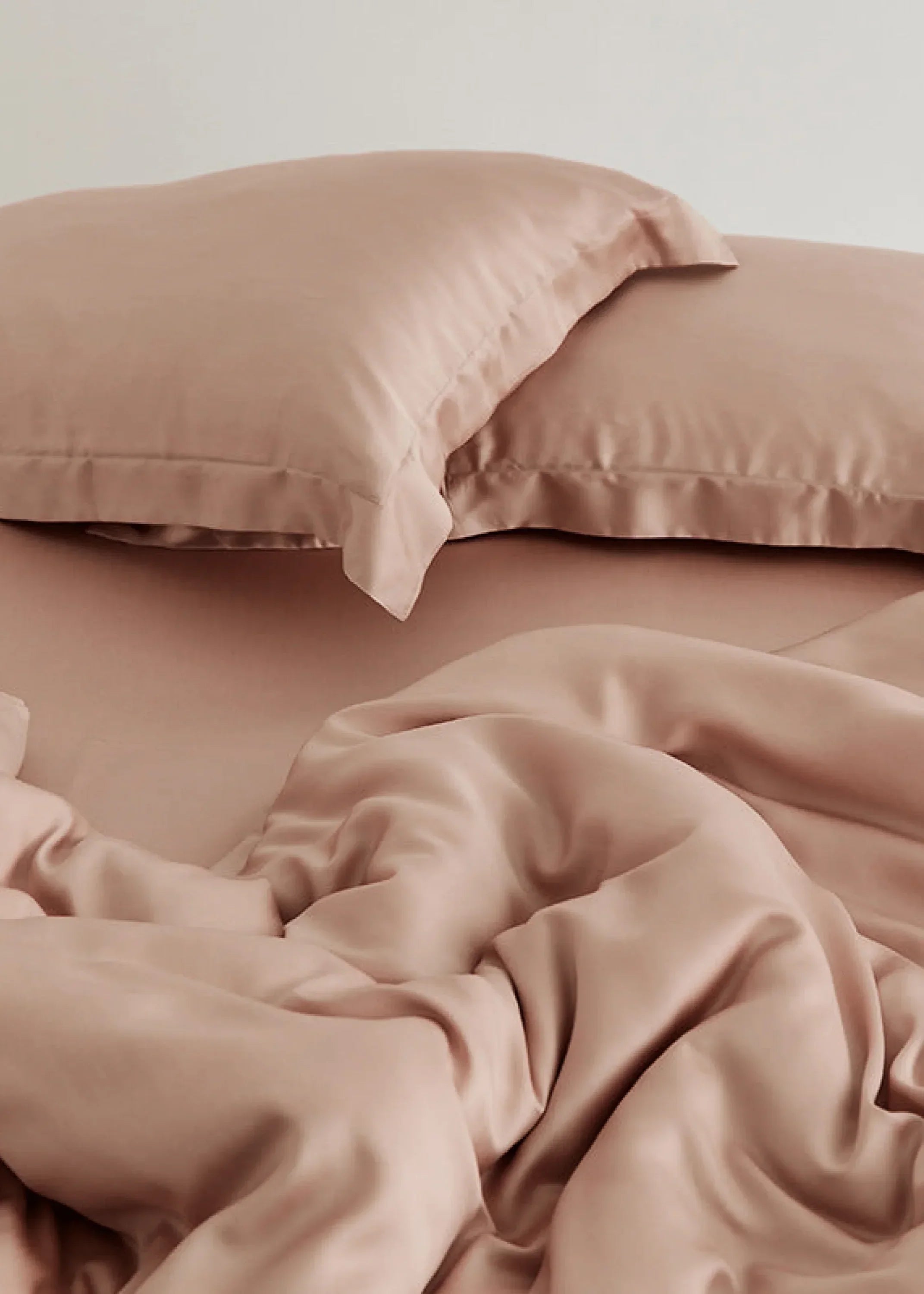 Silky Solid Tencel Bedding Set / Blue Ever Lasting
