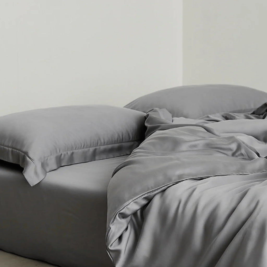 Silky Solid Tencel Bedding Set / Blue Ever Lasting