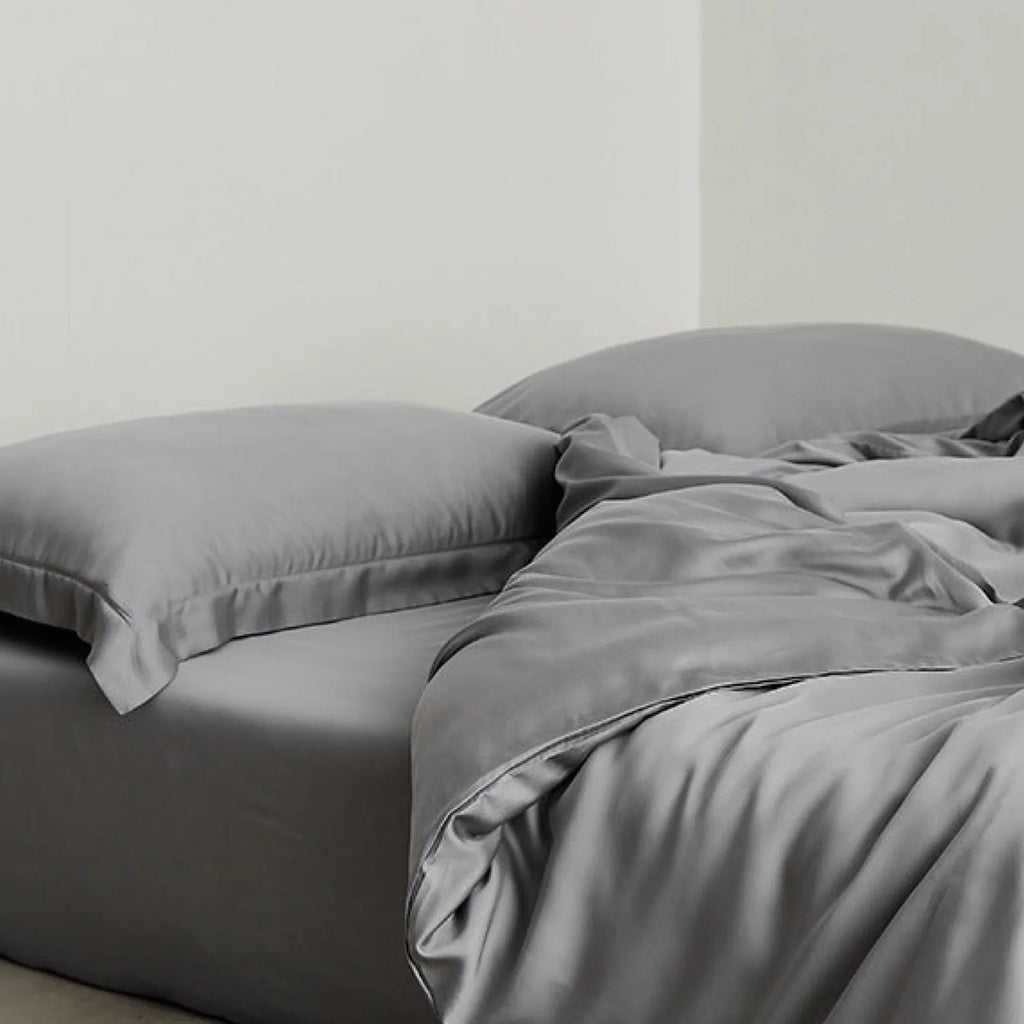 Silky Solid Tencel Bedding Set / Blue Ever Lasting