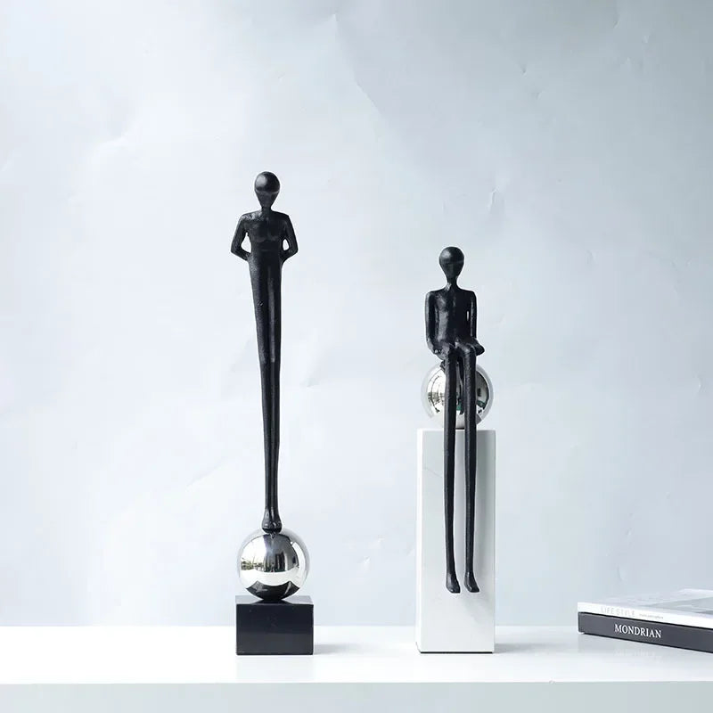 Abstract Figurine - Geometric Silver Sitting Sculpture, front view - House Of Avana