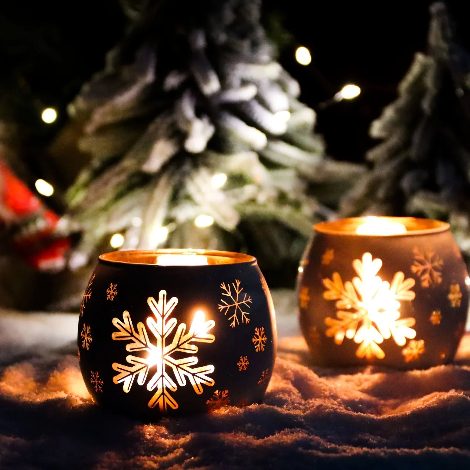 Set of 2 Contemporary Glass Candle Holders with Snowflake Design - Lacquered Tabletop Candleholder for Christmas, Easter, Hanukkah, Thanksgiving, New Year Decorations House Of Avana