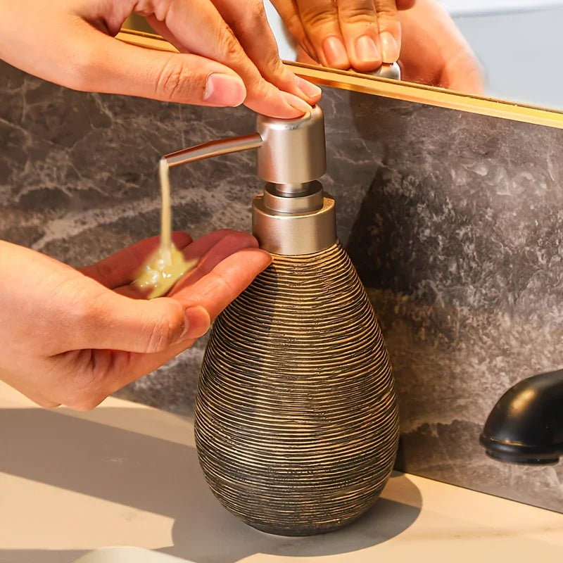 Vintage Bohemian Style Hand Soap Dispenser with Stainless Steel Pump, Suitable for Bathroom and Kitchen House Of Avana