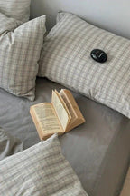 Soft Blend Plaid Bedding Set / Blue Ever Lasting