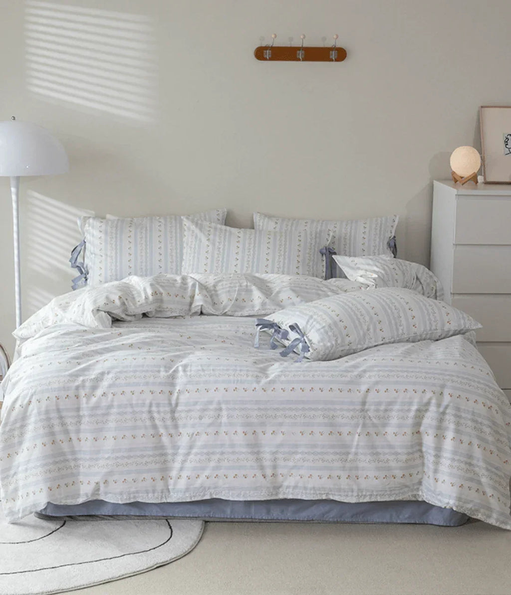 Soft Cottage Blue Ribbon Bedding Set / Blue Ever Lasting