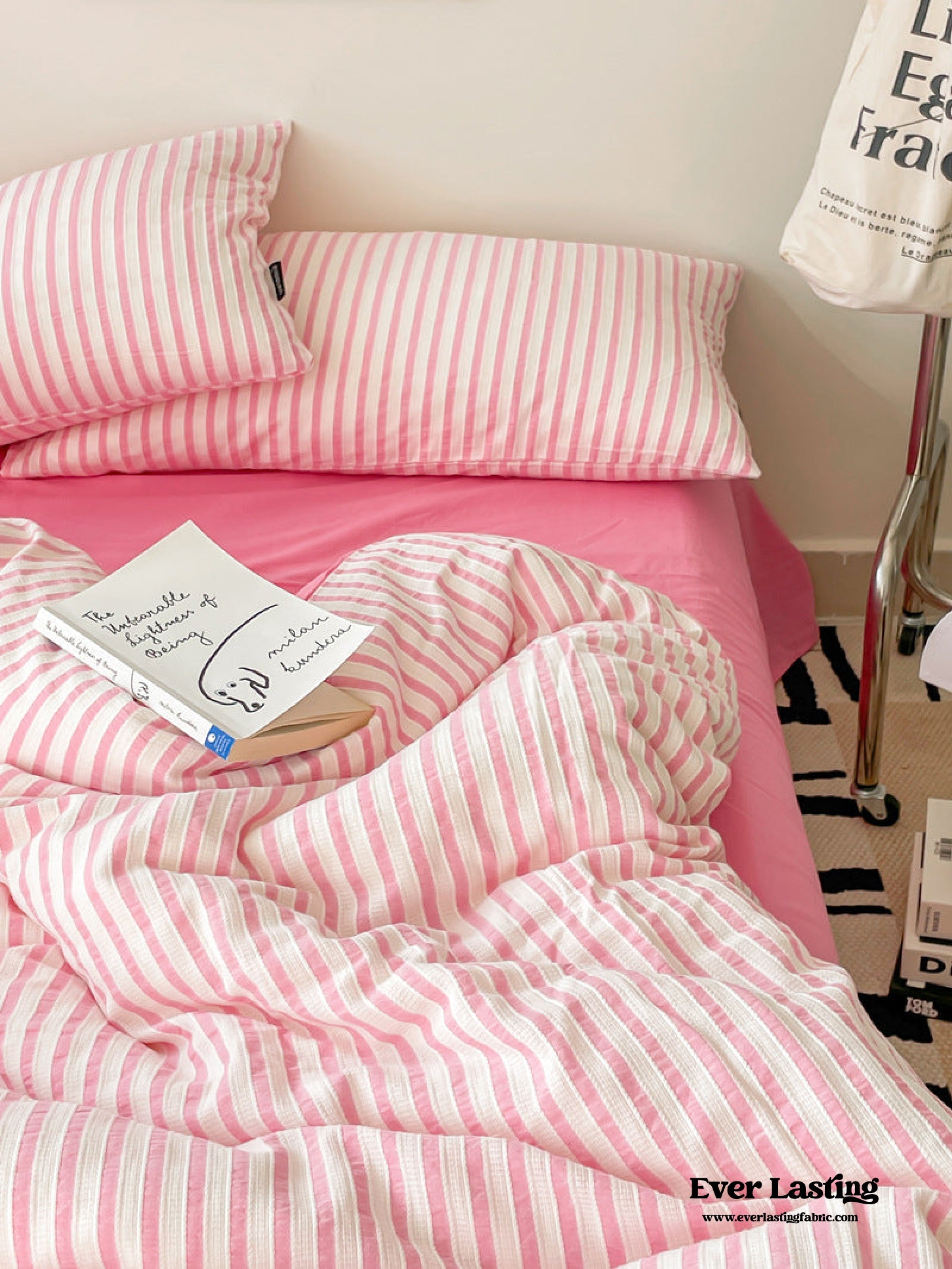 Soft Jacquard Bedding Set / Yellow Ever Lasting