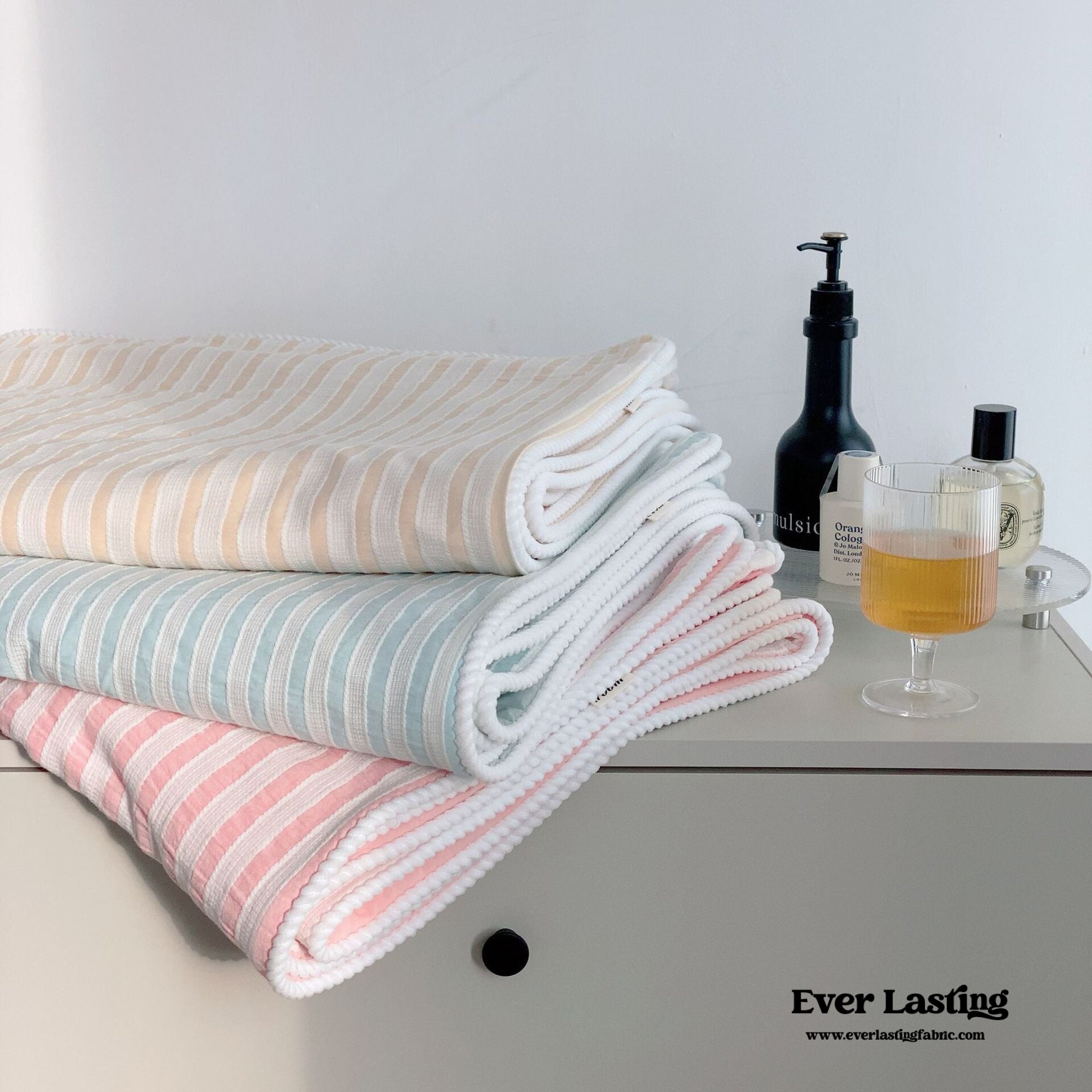Soft Jacquard Bedding Set / Yellow Ever Lasting