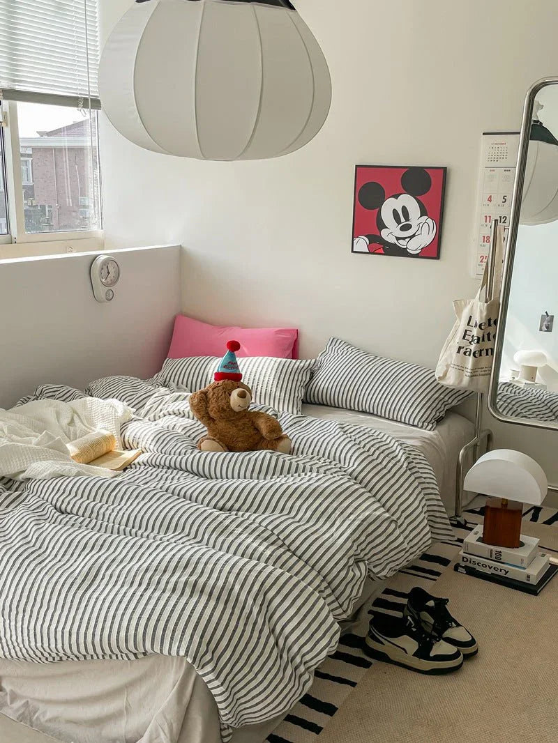 Soft Jacquard Bedding Set / Yellow Ever Lasting