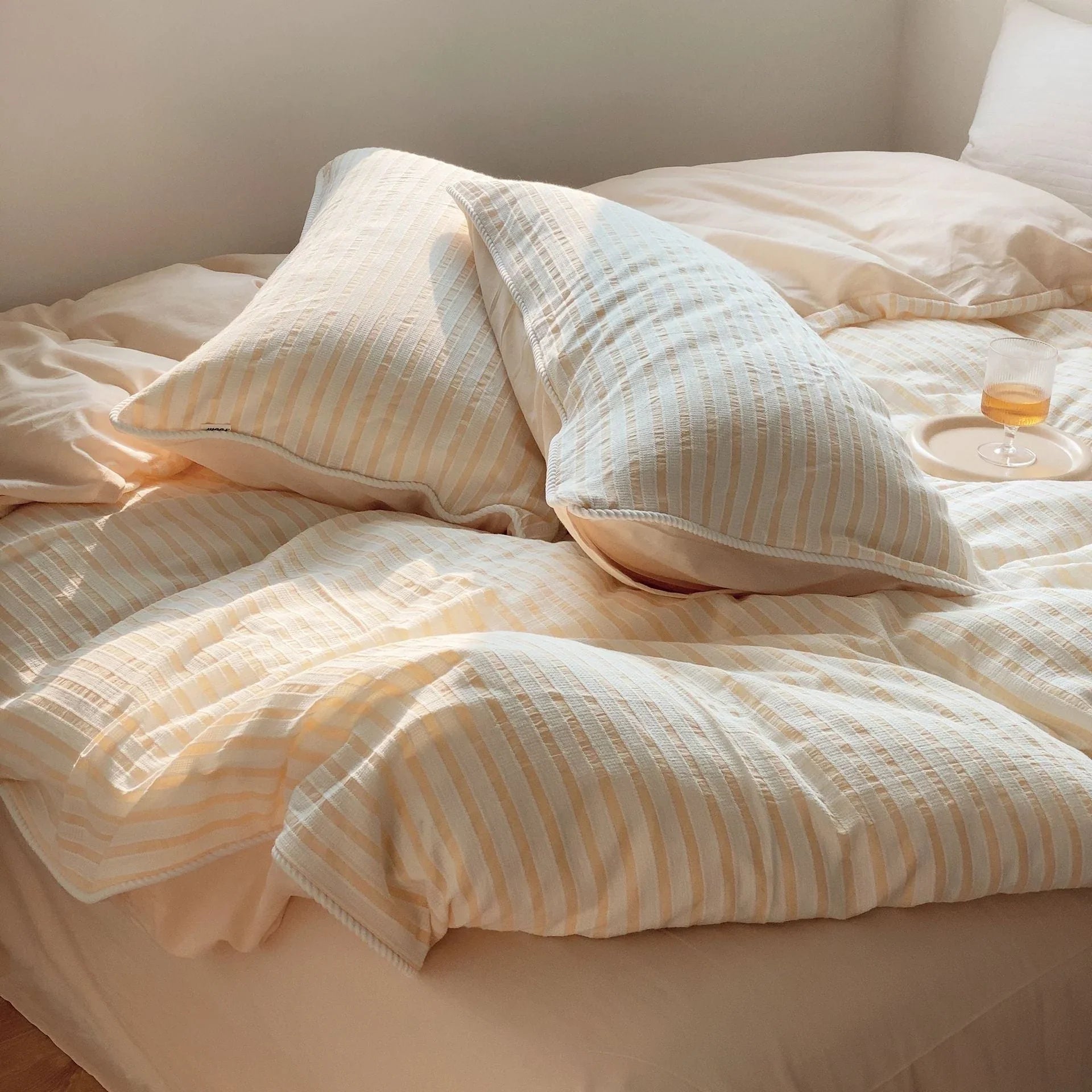 Soft Jacquard Bedding Set / Yellow Ever Lasting