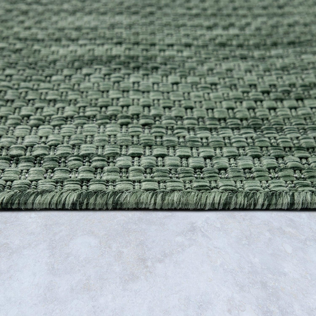 Solid Outdoor Rug for Patio or Balcony weatherproof in Mottled Dark Green RugYourHome