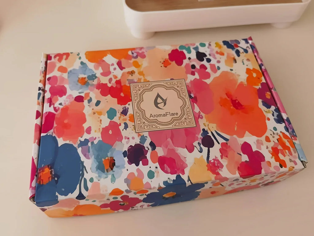 Soy Wax Candles in Portable Tin with Holiday Scents - House Of Avana