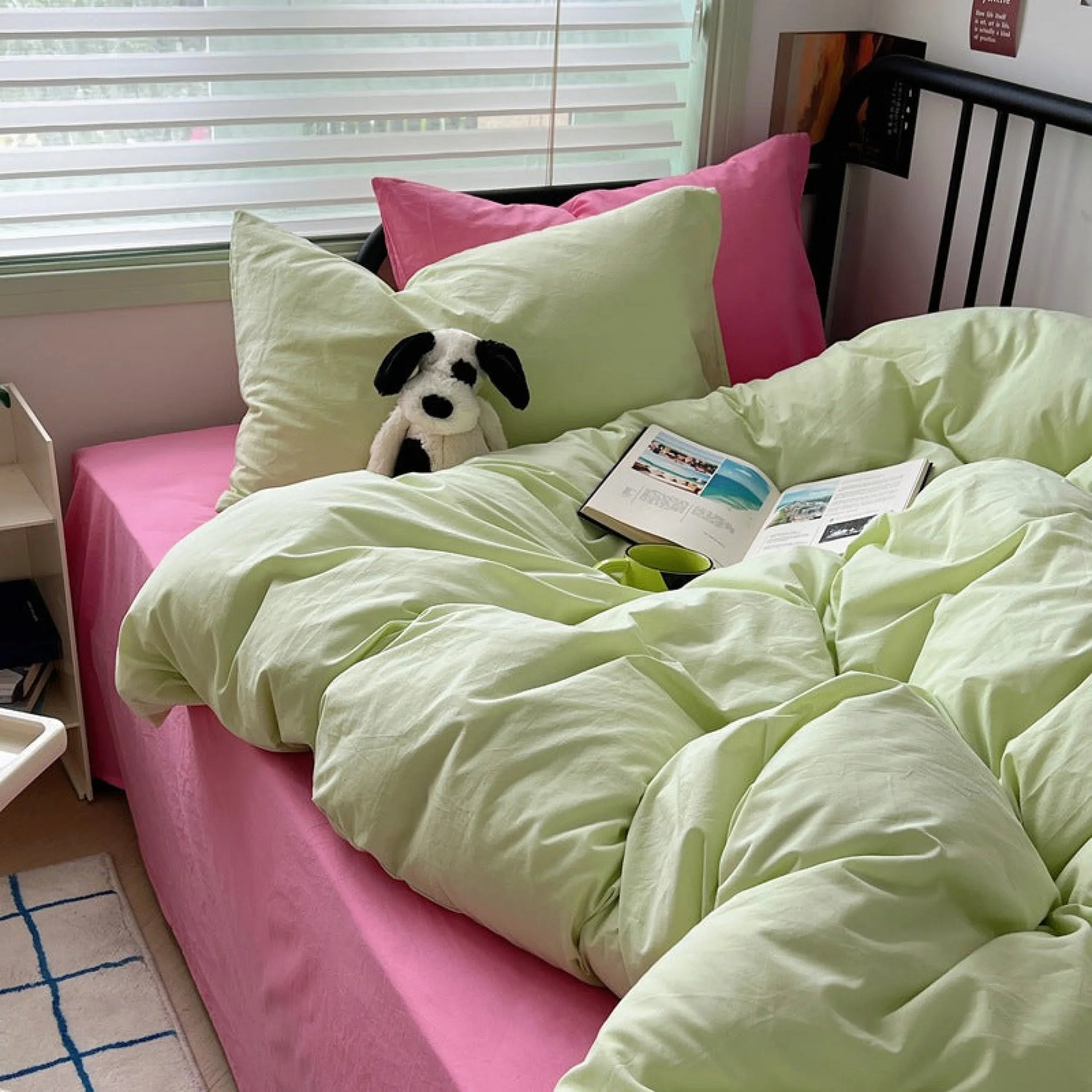 Spring Mixed Washed Cotton Bedding Set / Green + Barbie Pink Ever Lasting