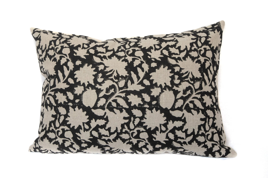 Stevie, back view - House Of Avana