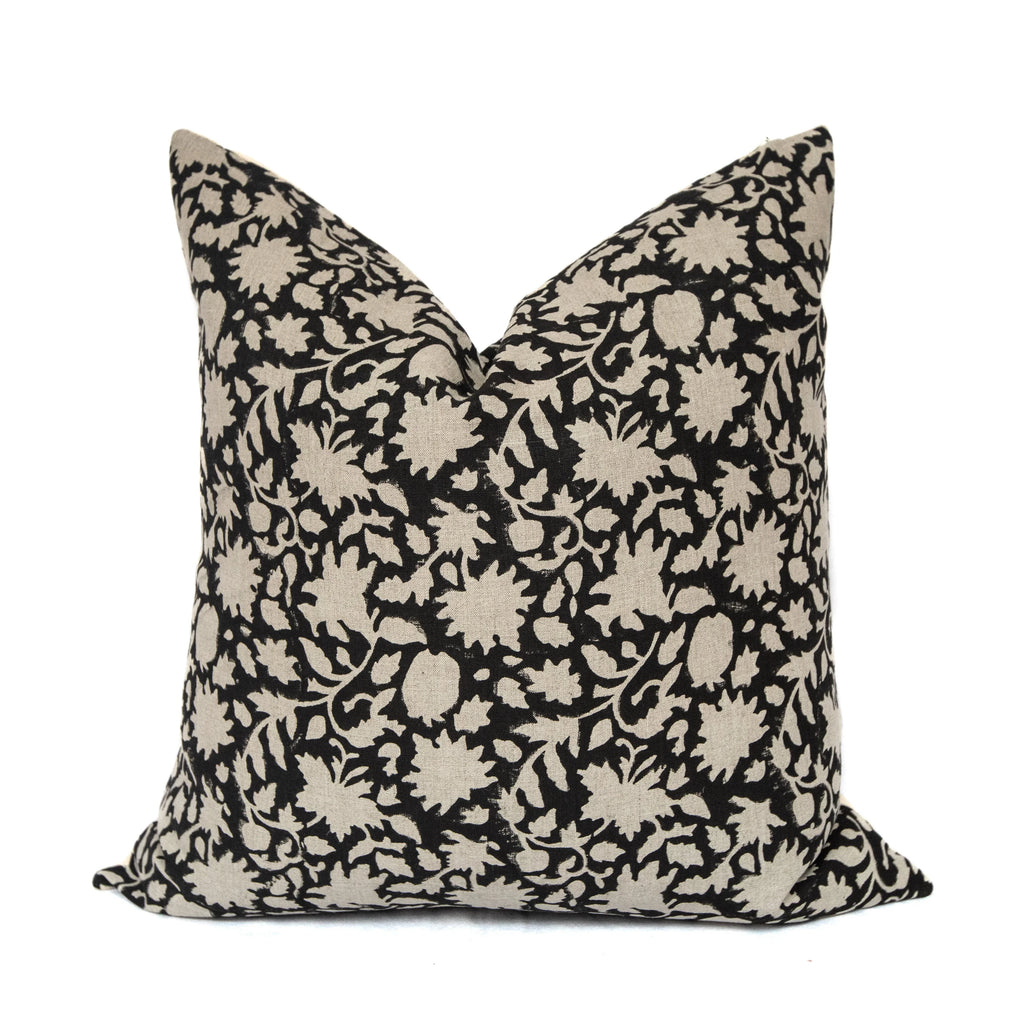 Stevie, front view - House Of Avana