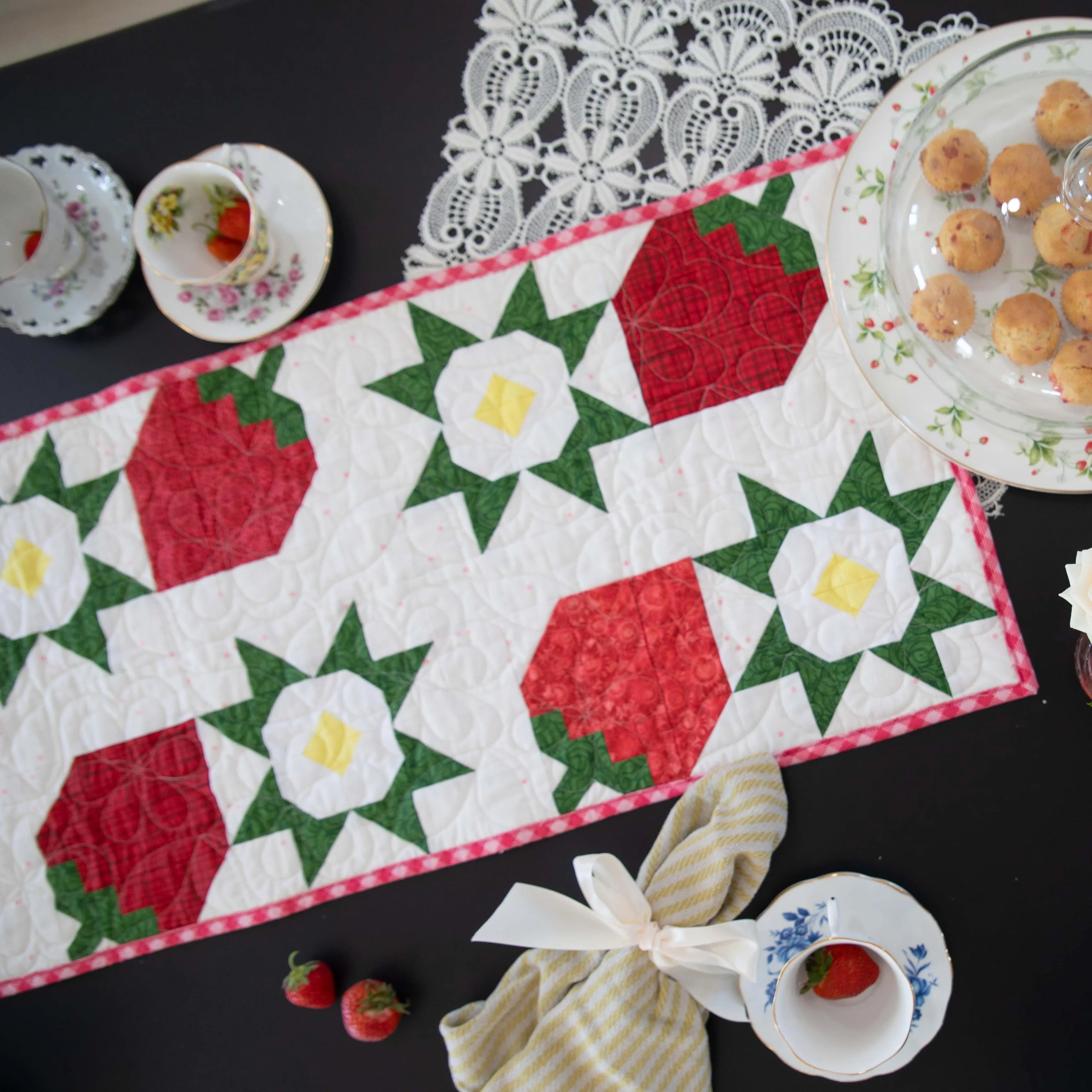 Strawberry Table Runner Kit Block Party Quilt Co