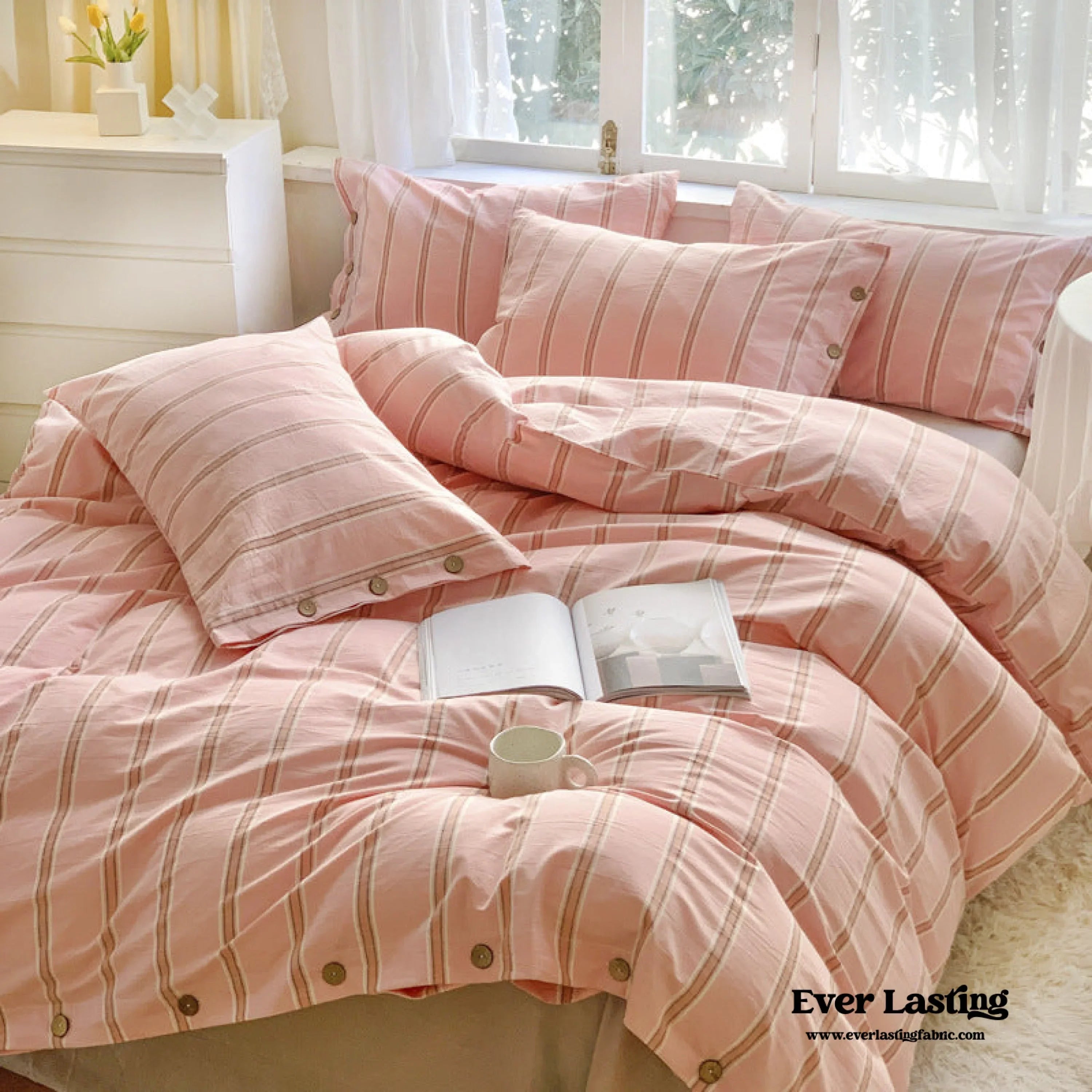 Stripe Buttoned Bedding Set / Beige Brown Ever Lasting