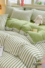 Striped Bedding Set / Blue Ever Lasting