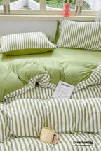 Striped Bedding Set / Blue Ever Lasting