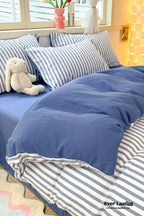 Striped Bedding Set / Blue Ever Lasting