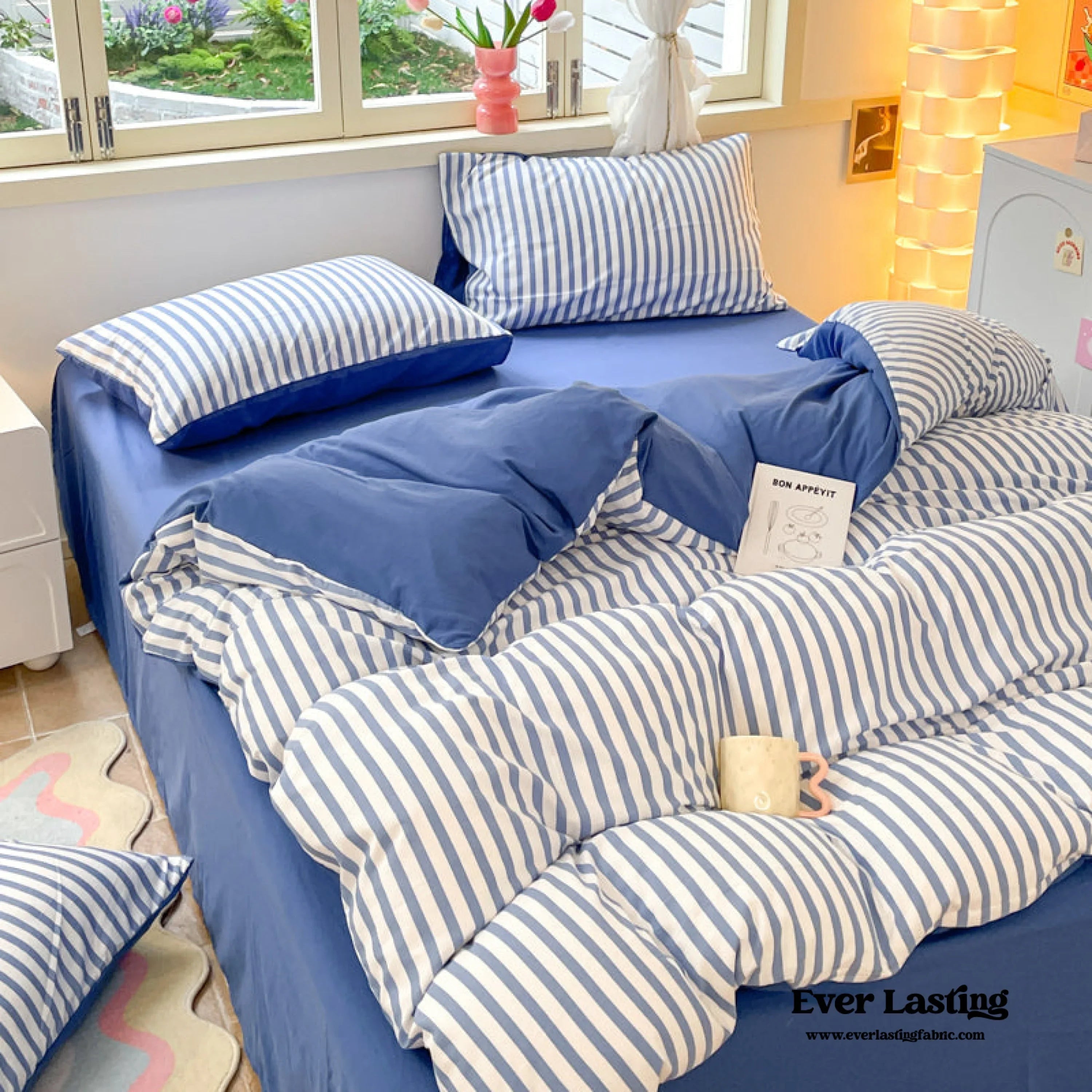 Striped Bedding Set / Blue Ever Lasting