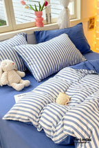 Striped Bedding Set / Blue Ever Lasting