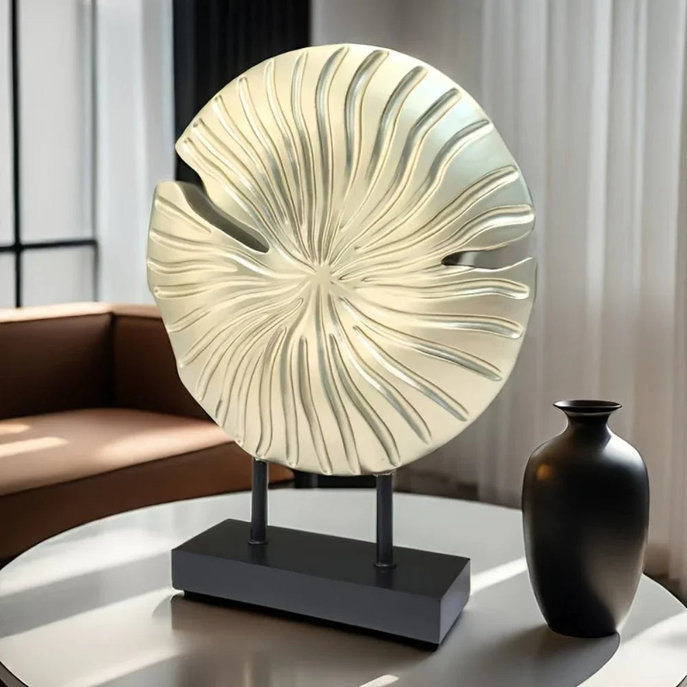 [Suitable Shell Craft for Home] Abstract Conch Screen A Nordic-style Shell Craft Ornament, A Modern Luxury Home Decoration Made Of Resin, Suitable For Living Room, Wine Cabinet, TV Cabinet, And Desk - House Of Avana