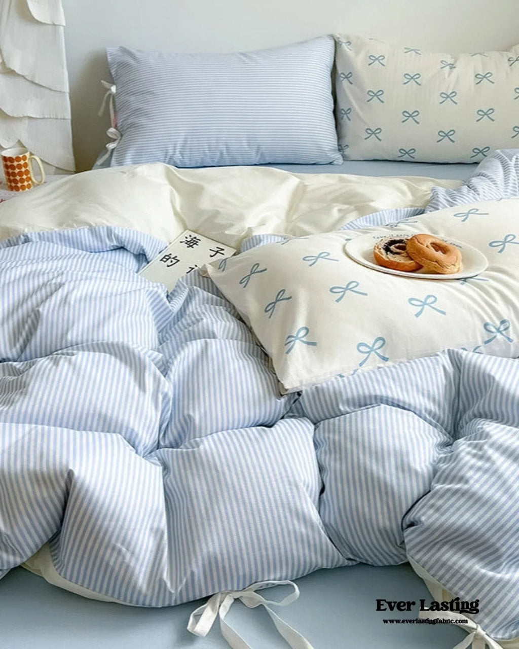 Sweet Bow Striped Bedding Set / Pink Ever Lasting