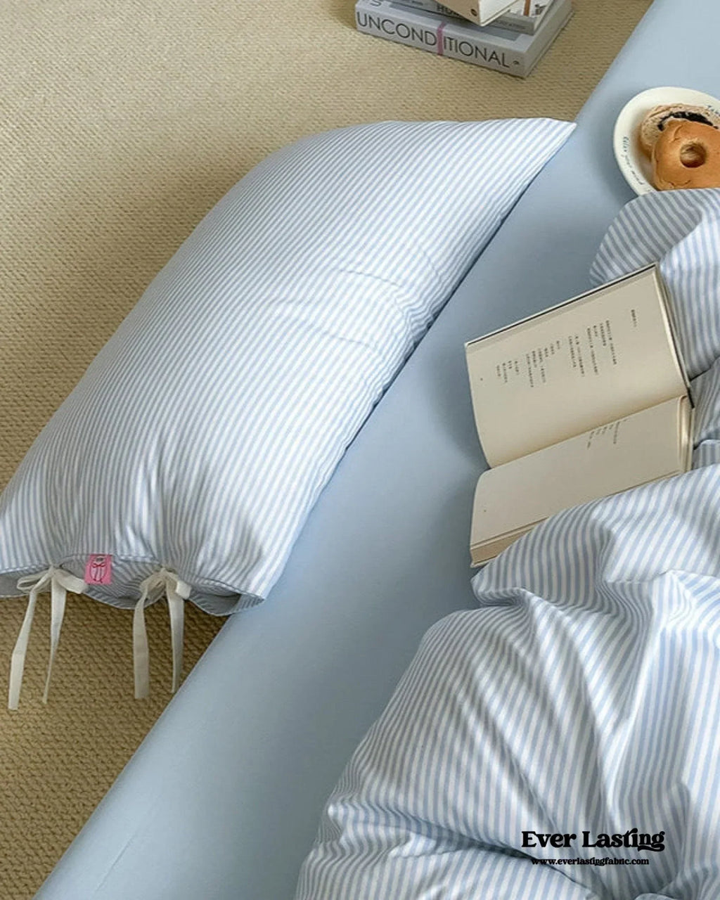 Sweet Bow Striped Bedding Set / Pink Ever Lasting