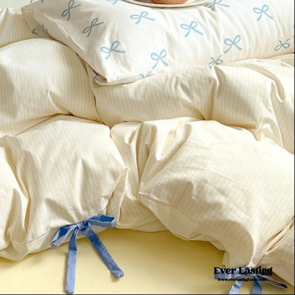 Sweet Bow Striped Bedding Set / Pink Ever Lasting