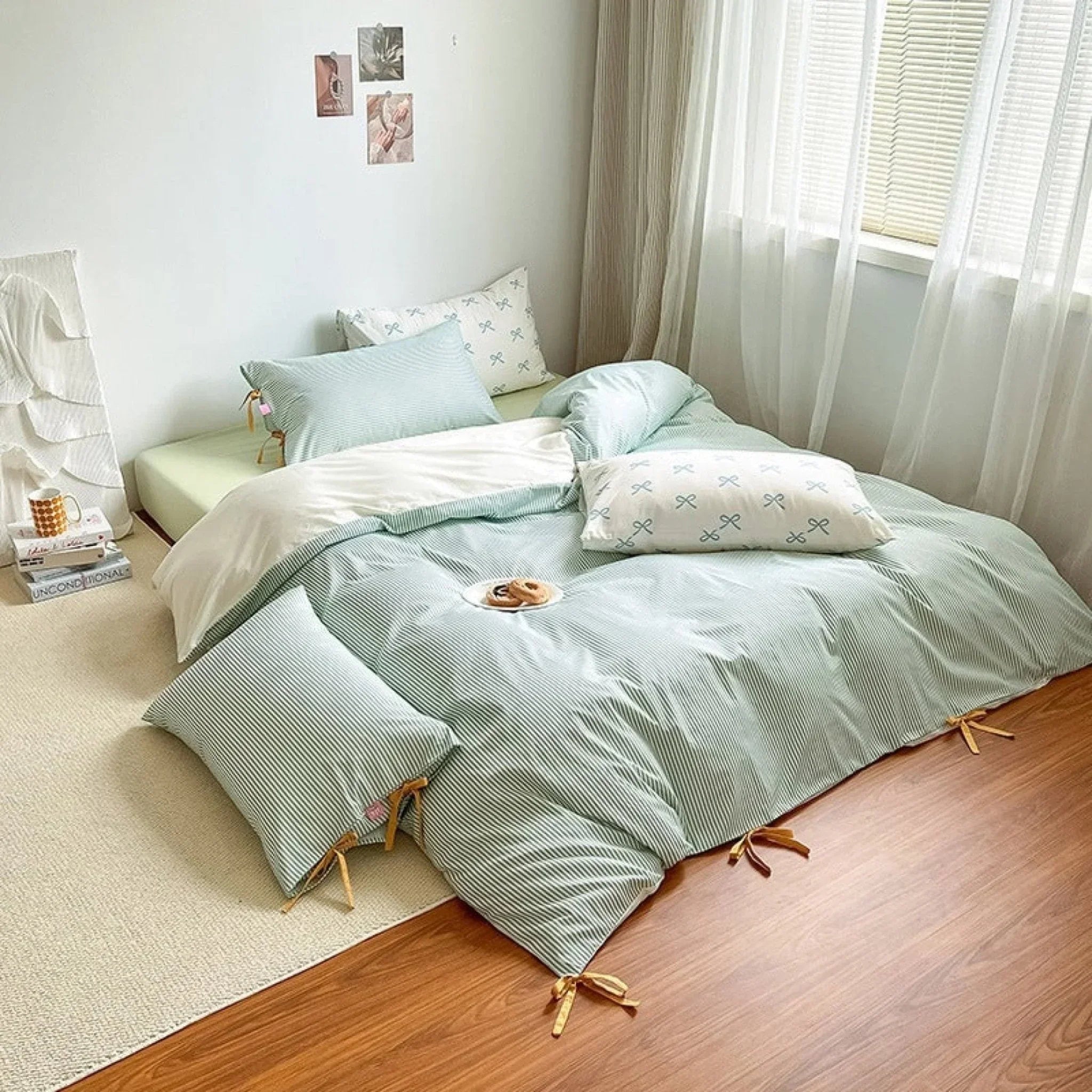 Sweet Bow Striped Bedding Set / Pink Ever Lasting