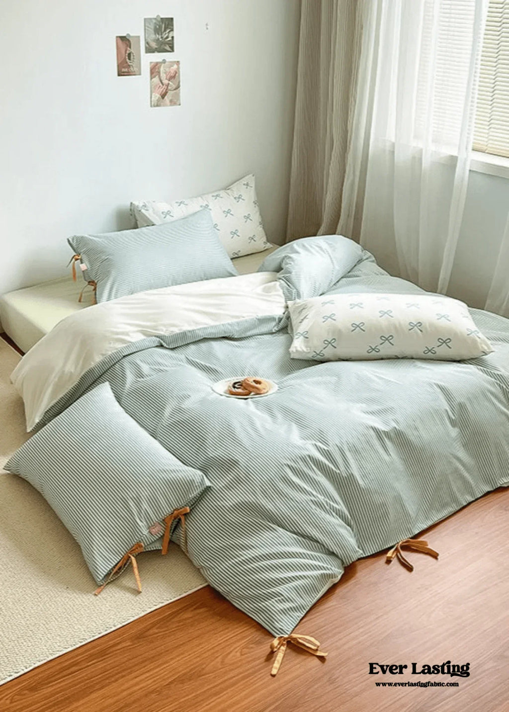 Sweet Bow Striped Bedding Set / Pink Ever Lasting