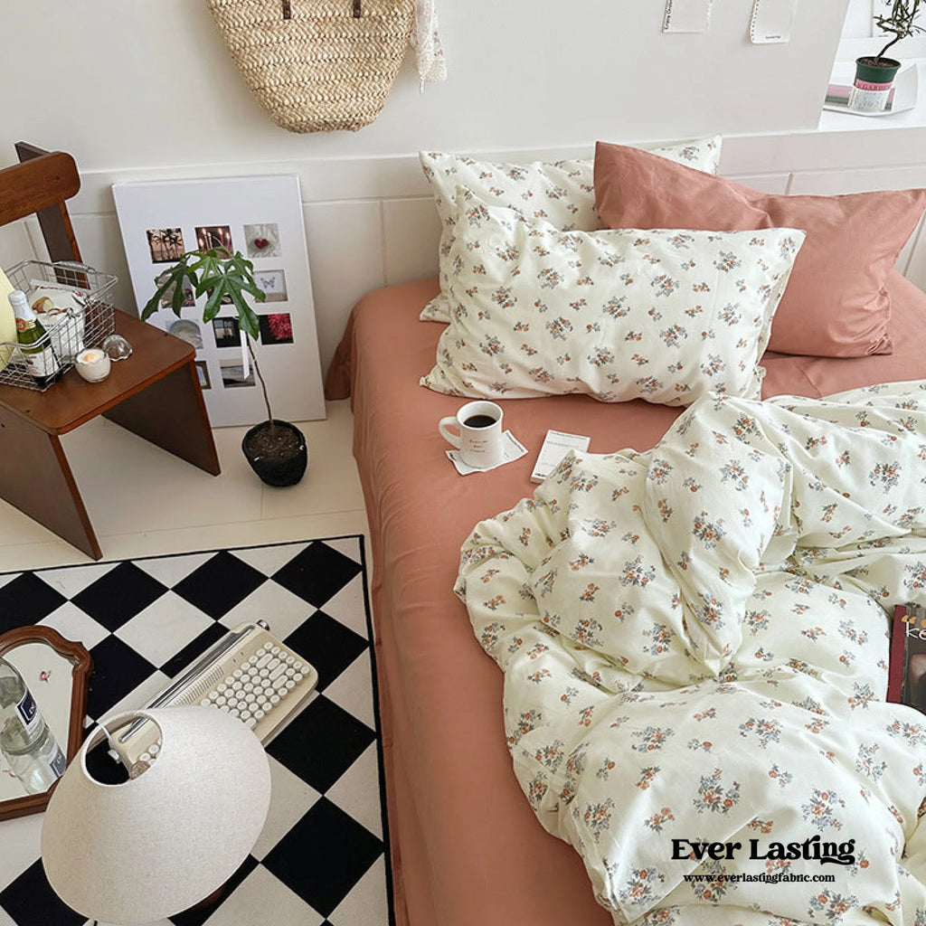 Sweet Floral Bedding Set / Blue Yellow Ever Lasting