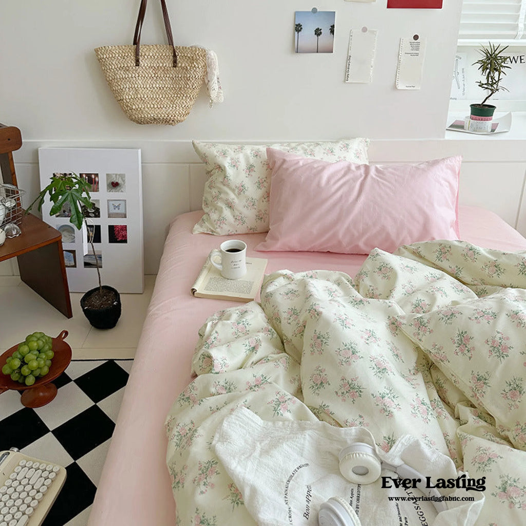 Sweet Floral Bedding Set / Blue Yellow Ever Lasting