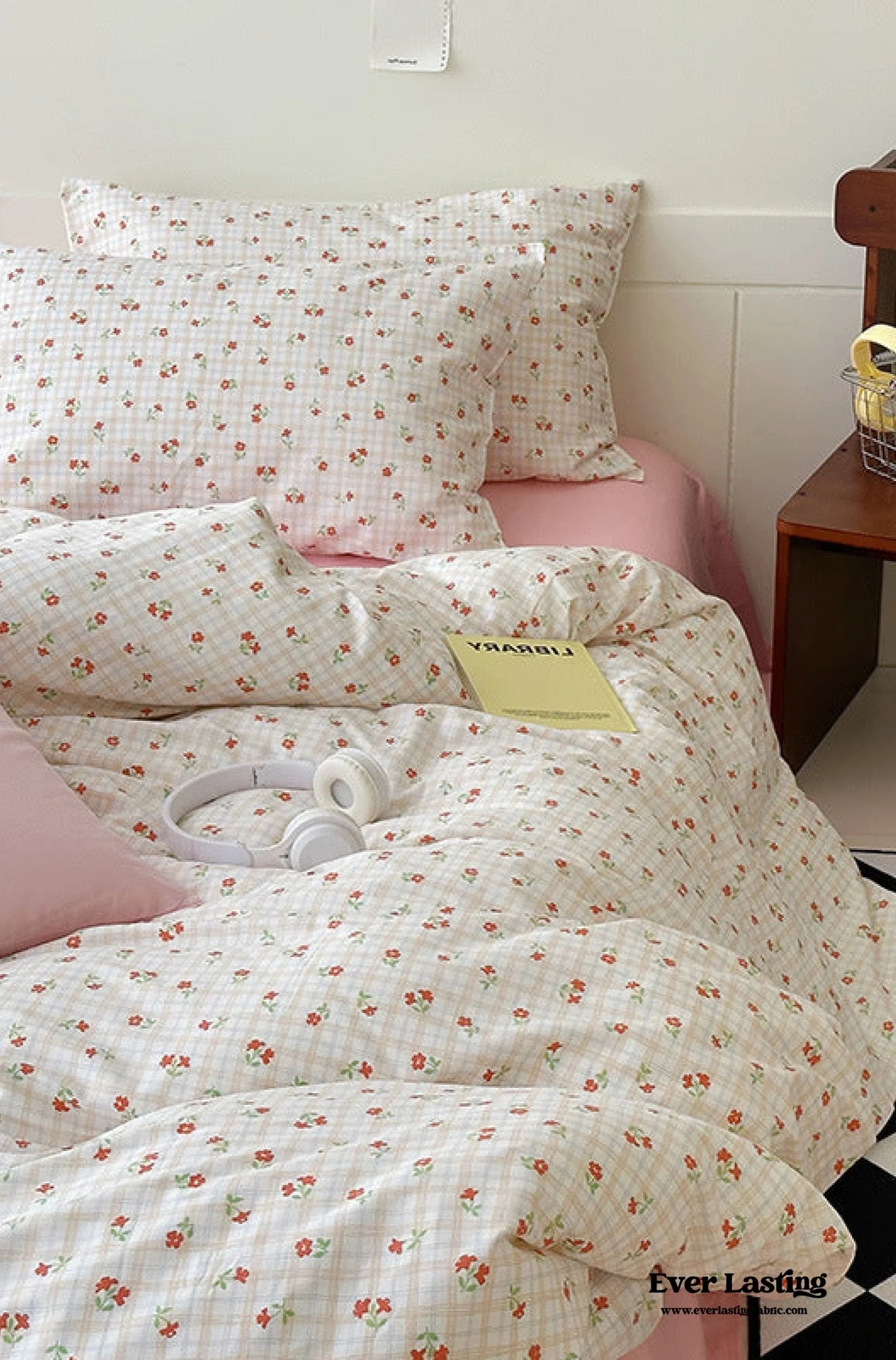 Sweet Floral Bedding Set / Blue Yellow Ever Lasting