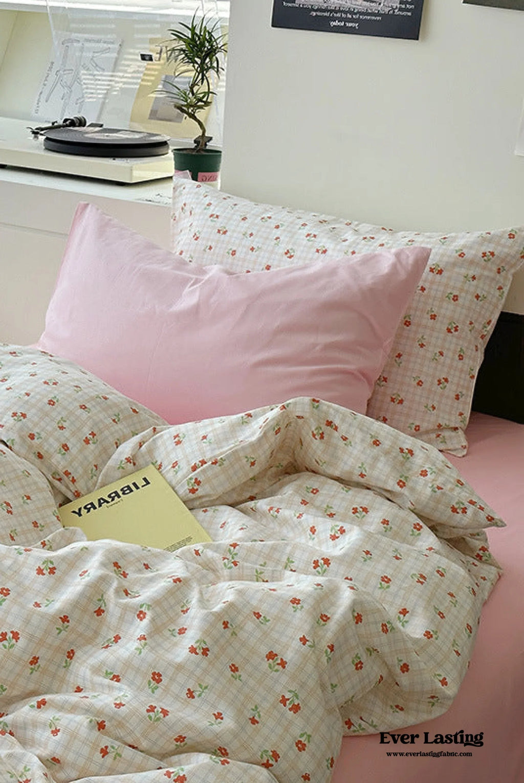 Sweet Floral Bedding Set / Blue Yellow Ever Lasting