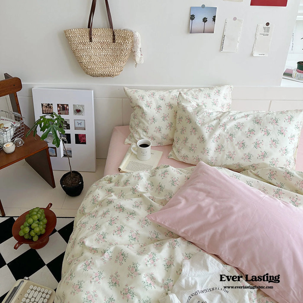 Sweet Floral Bedding Set / Blue Yellow Ever Lasting