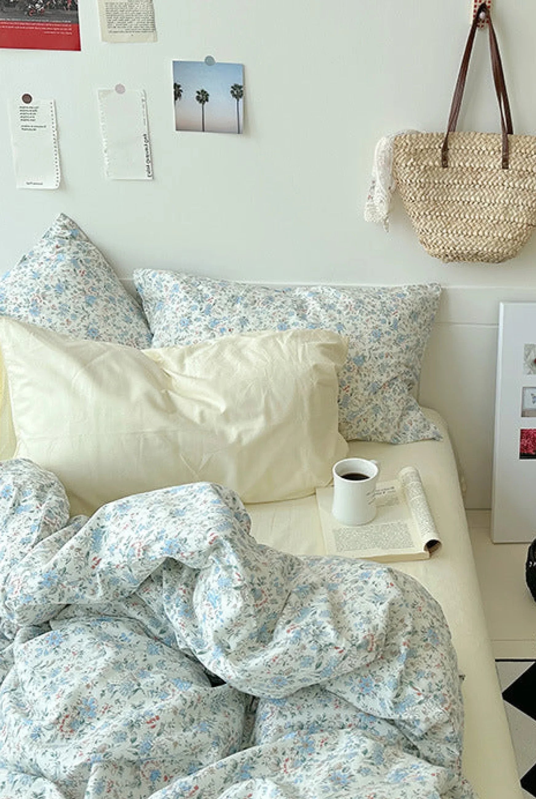 Sweet Floral Bedding Set / Cream Ever Lasting