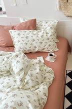 Sweet Floral Bedding Set / Cream Ever Lasting