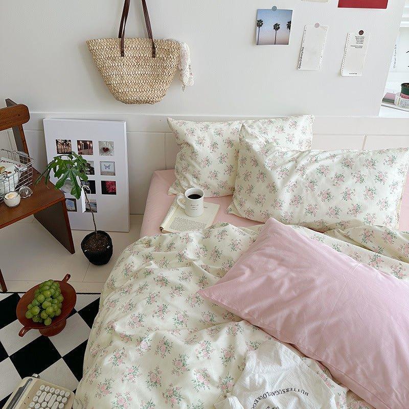 Sweet Floral Bedding Set / Cream Ever Lasting