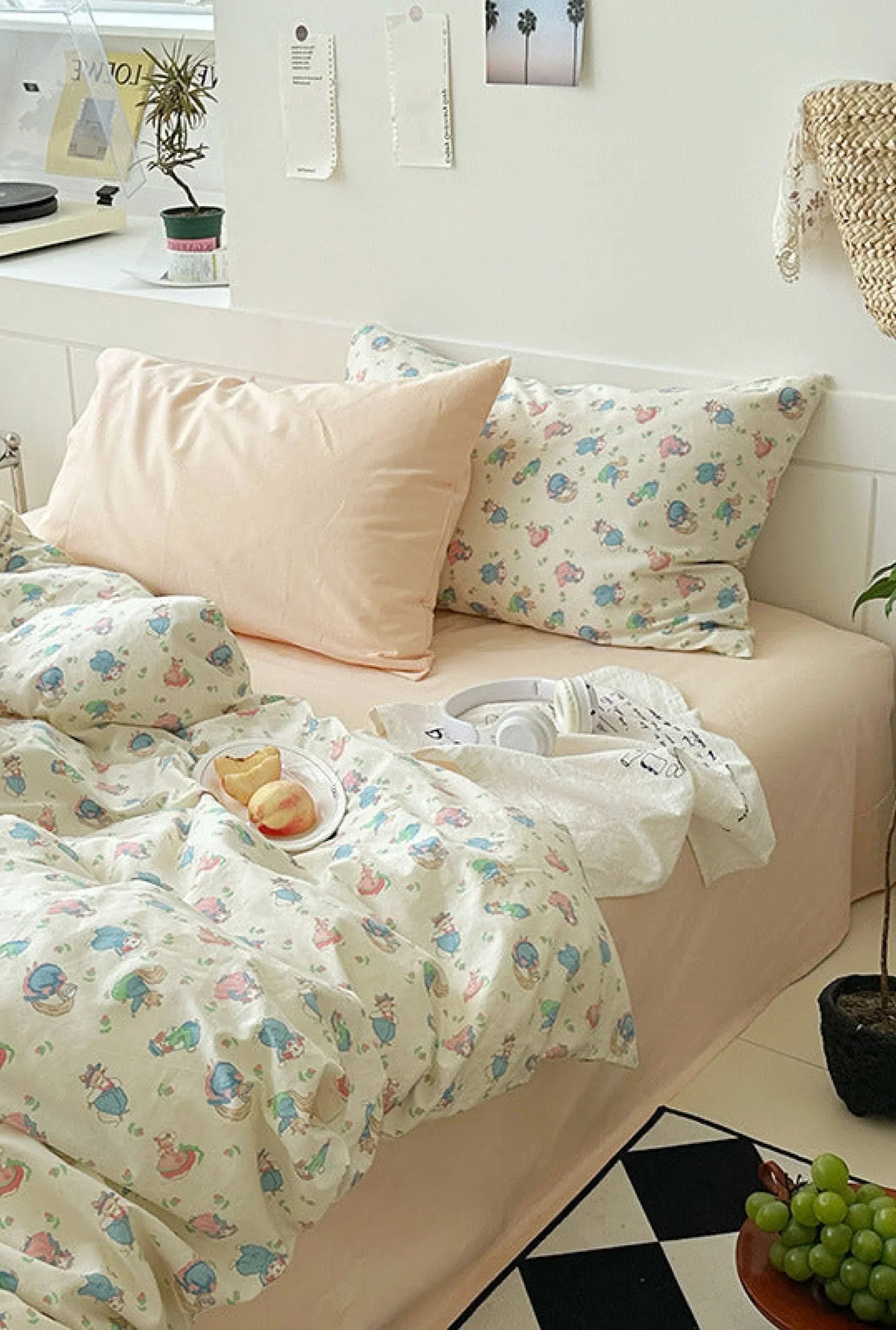 Sweet Floral Bedding Set / Cream Ever Lasting