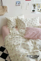 Sweet Floral Bedding Set / Purple Floral Ever Lasting