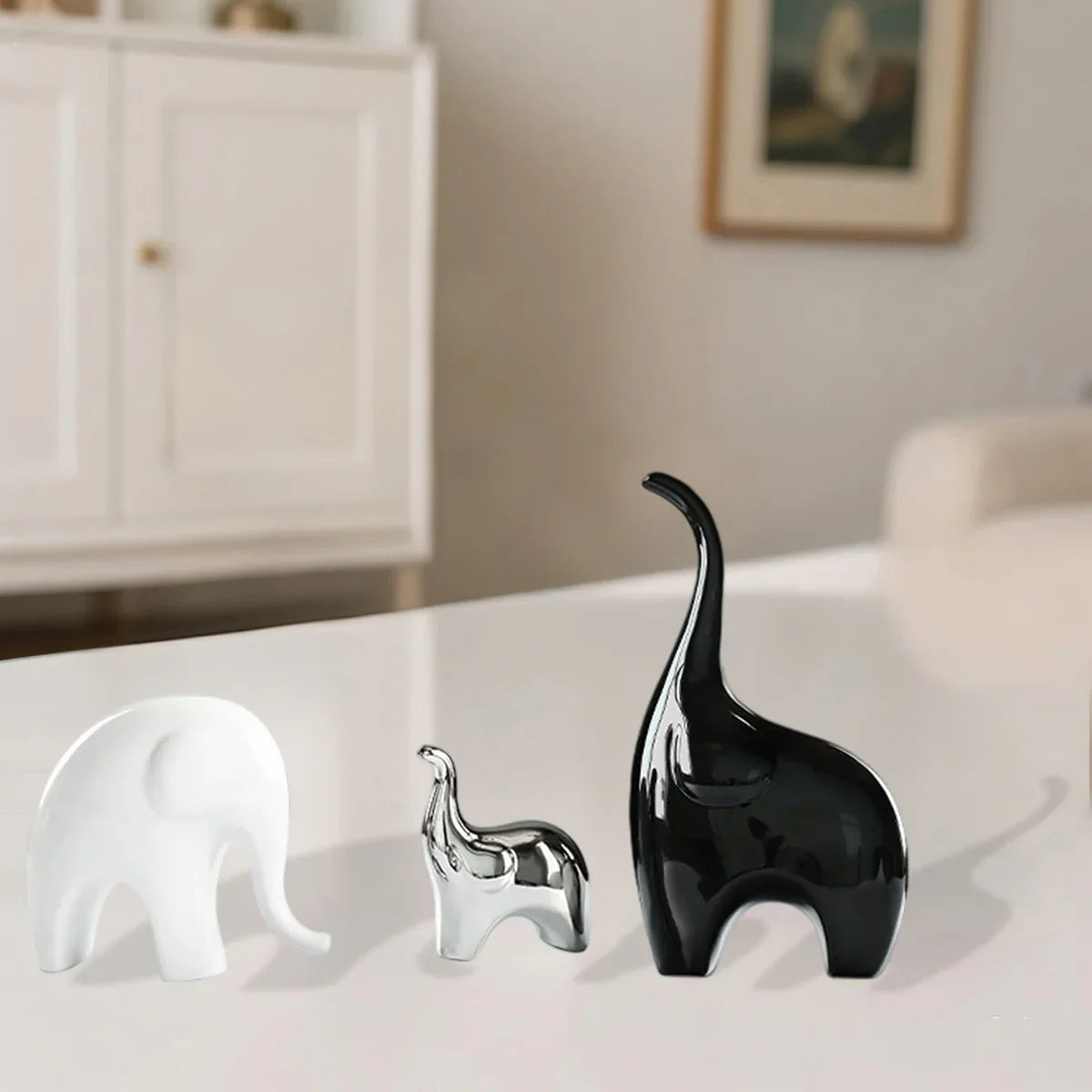 Table Centerpiece Ceramic Animal Ornaments Three Elephants Figurines Desktop Decoration for Home Bedroom Shelf, Outdoor Decoration, Home Decor, Stylish Decor, Animal Sculpture, Highquality Finish, Ceramic Figurines, Decorativ House Of Avana
