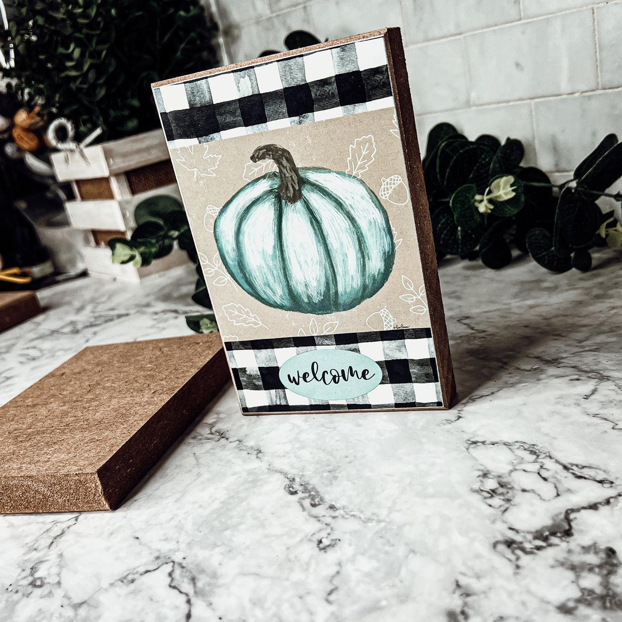 Teal Welcome Gia Roma