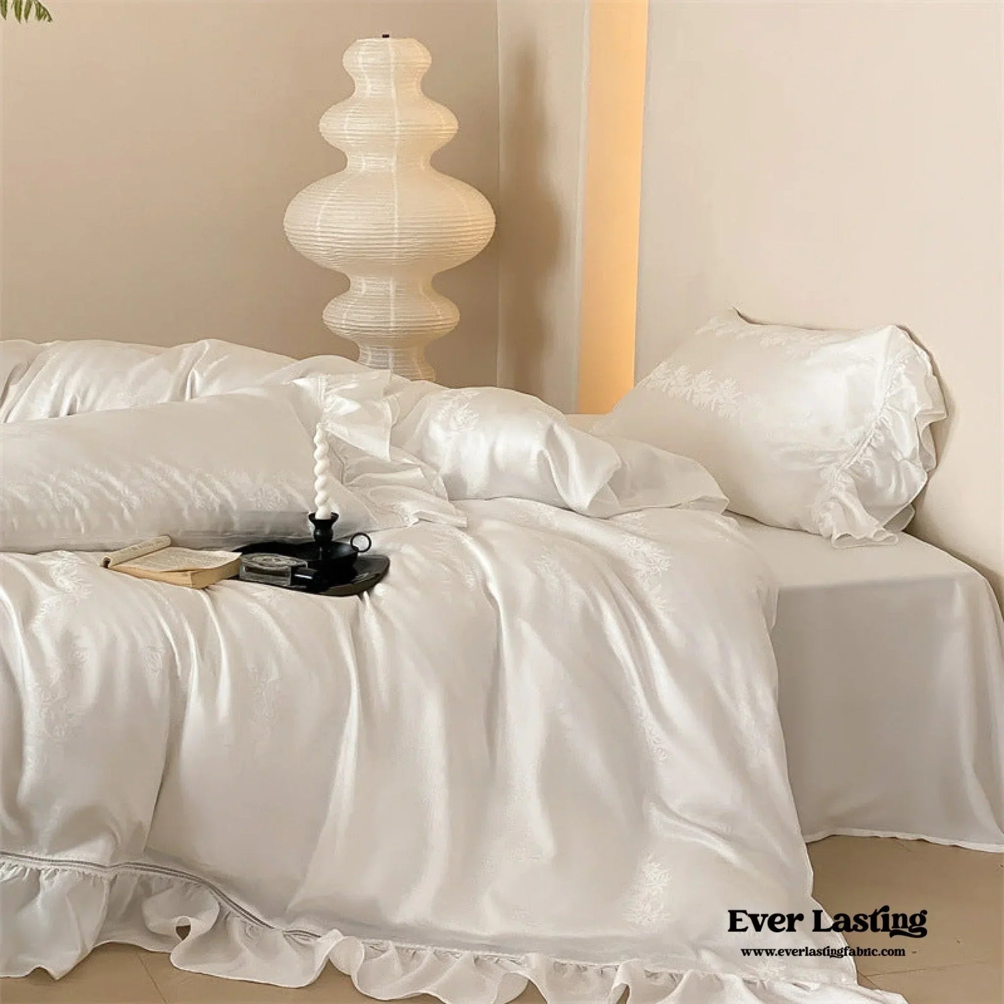 Tencel Silky Floral Ruffle Bedding Set / Snow White Ever Lasting