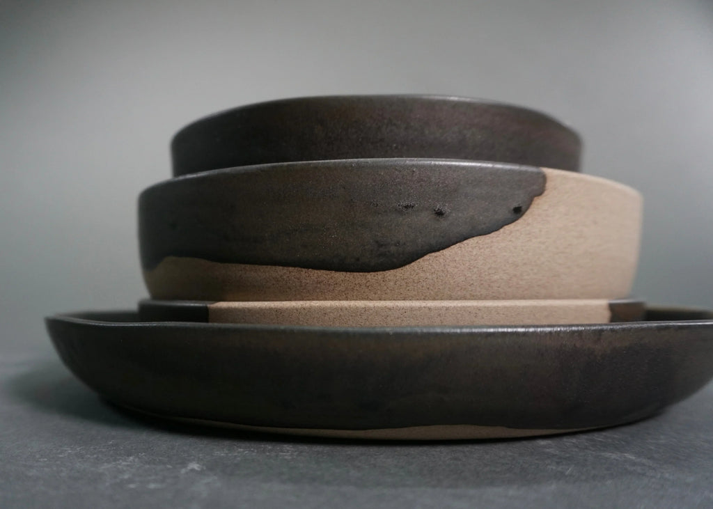 The Dinnerware Set - Gray/Black New York Handcrafted