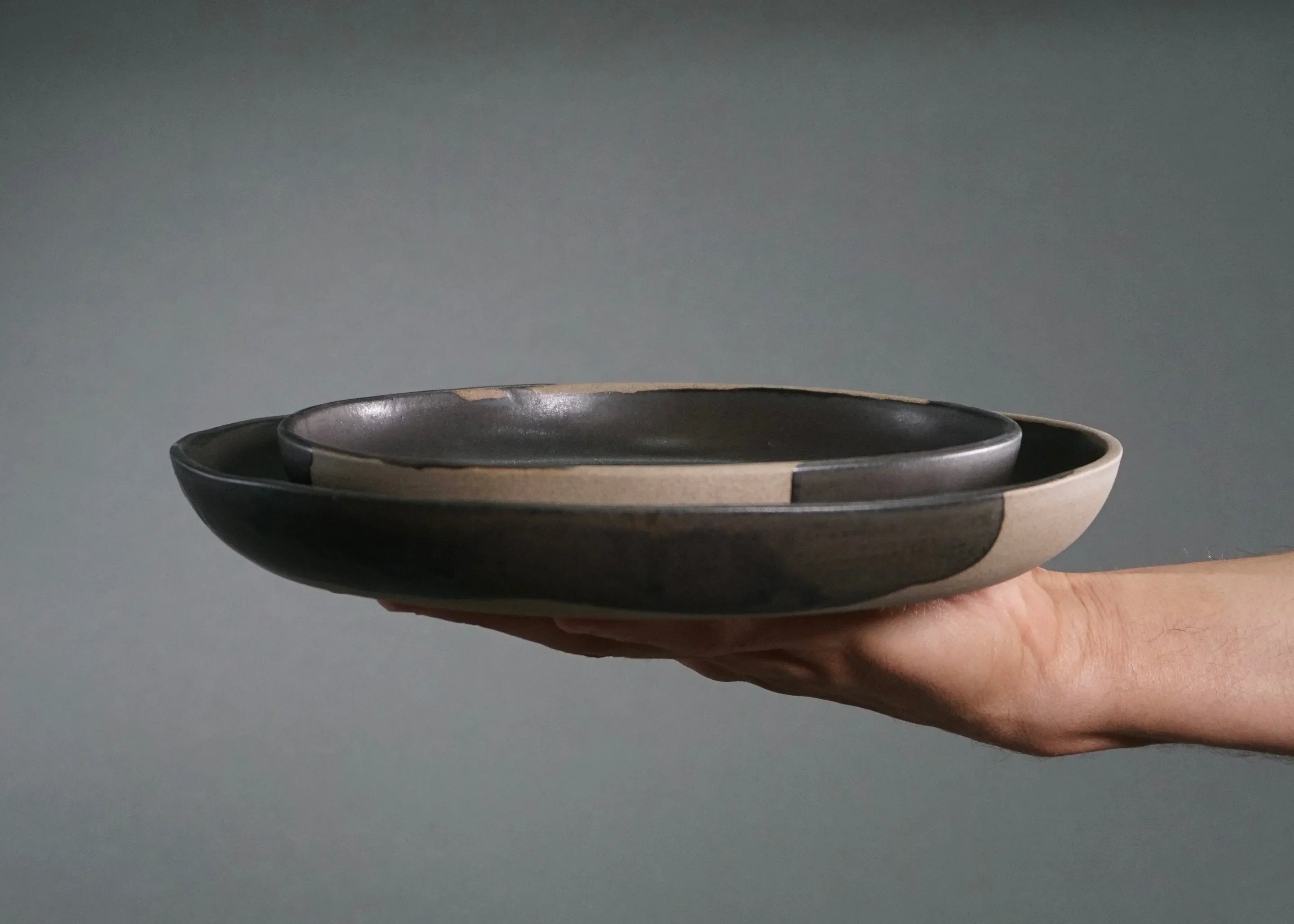 The Dinnerware Set - Gray/Black New York Handcrafted